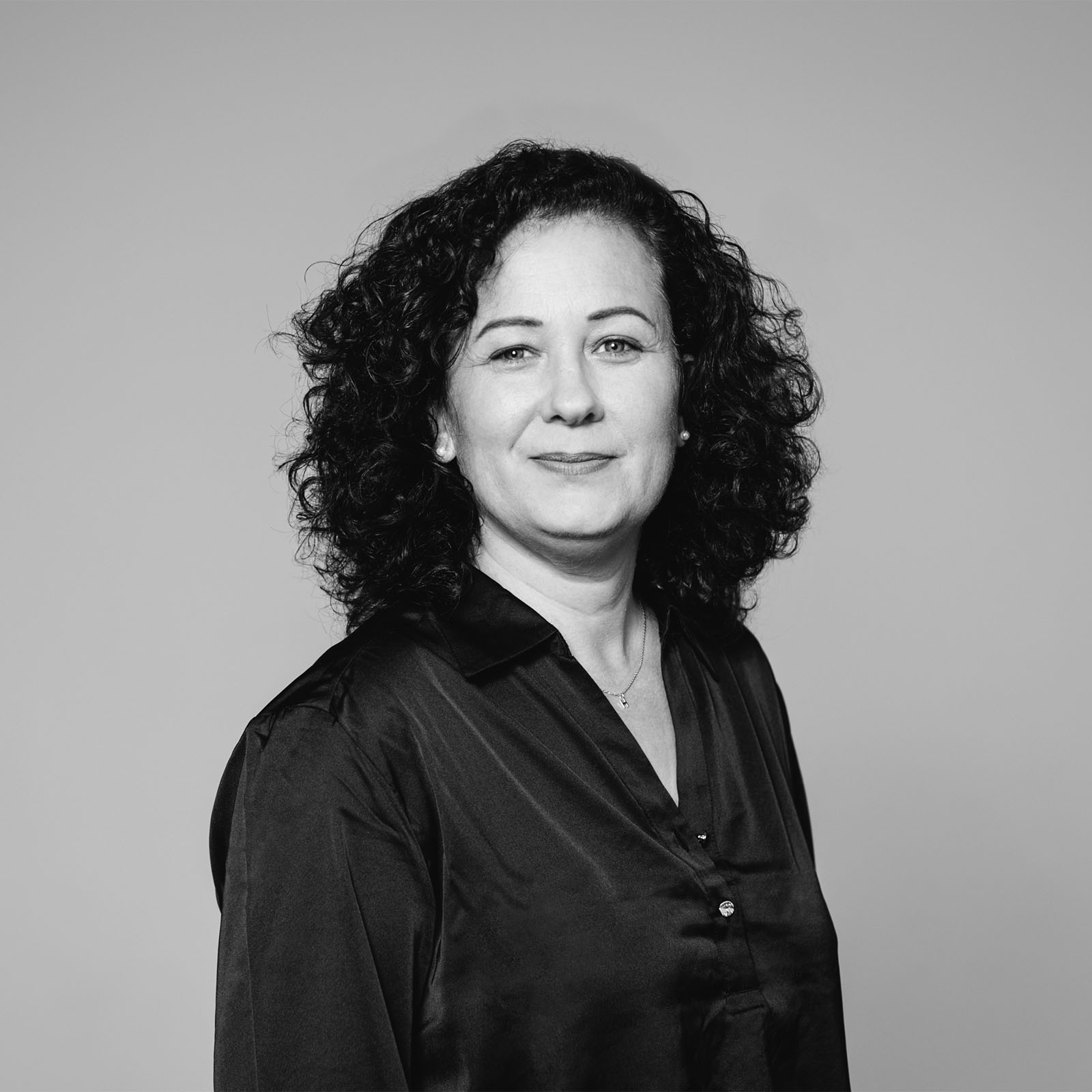 Fiona R.Radji, Projektmanagerin Messen & Events